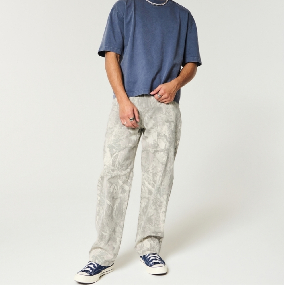 Hollister Men's Light Camouflage Pants (33x32)